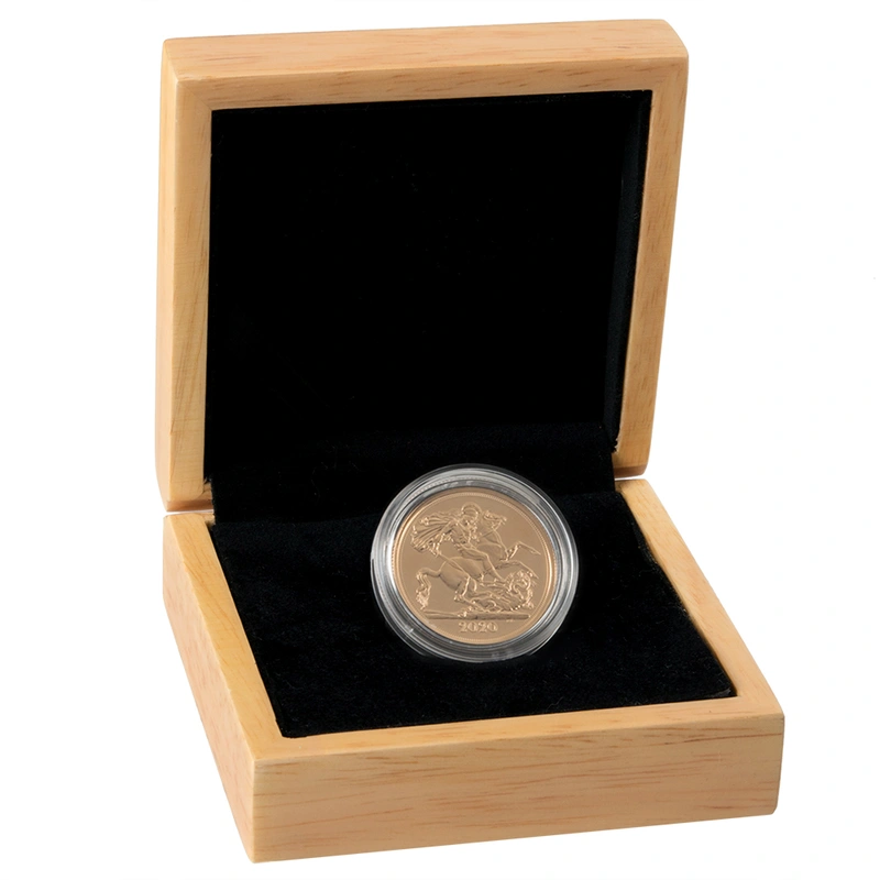 Elizabeth II Cinquième tête souveraine en or dans un coffret cadeau